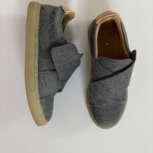 Women’s Gray Slip-On Crossover Sneakers with Tan Heel Trim